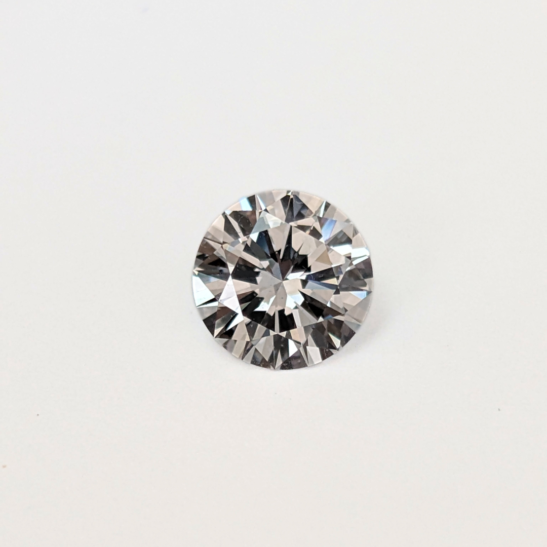 Round Cut 0.9 Carat Diamond | GIA Certified