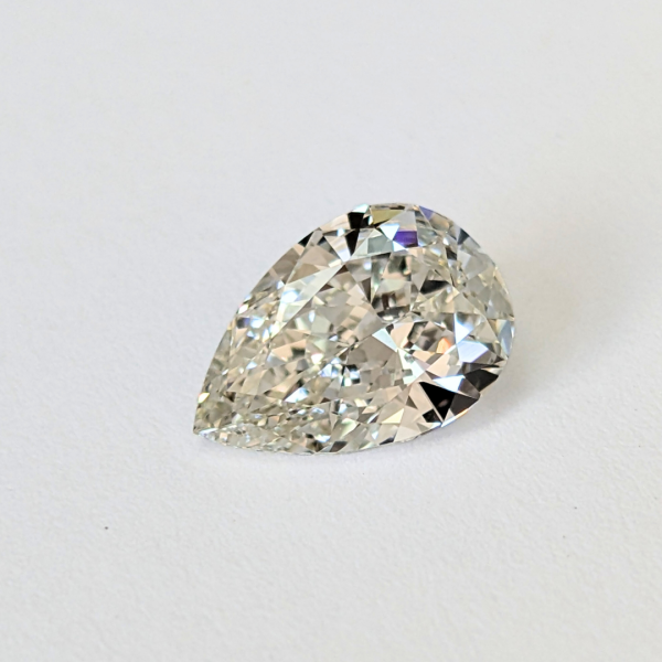 Luxury Pear Design 2.01 Carat Diamond | GIA Certified